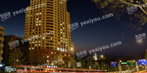 Riverine Party滨江荟(外滩店)
