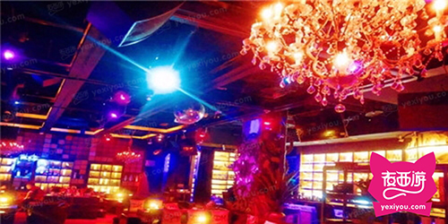 Club SIR.TEEN