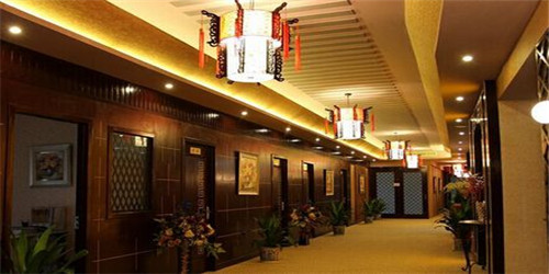 贵足湾休闲会馆